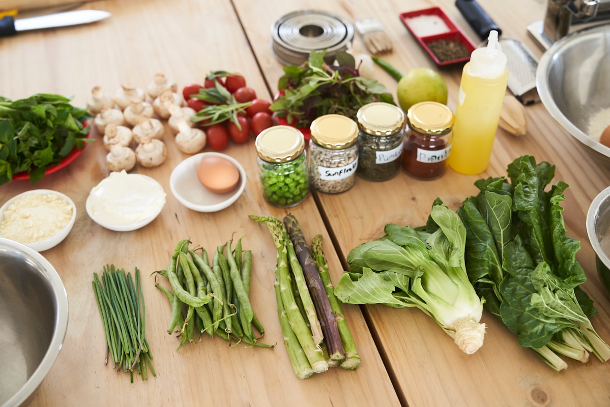 Buddha bowl with legumes, grains, and vegetables